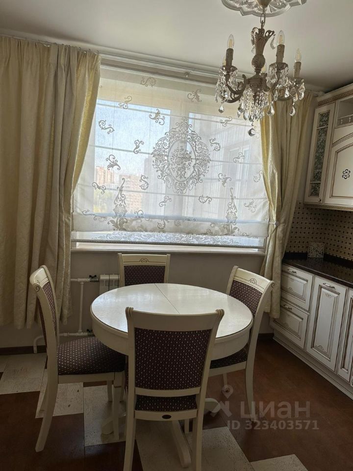 Продажа 3-комн квартиры на вторичном рынке Дубнинская улица, 30Б