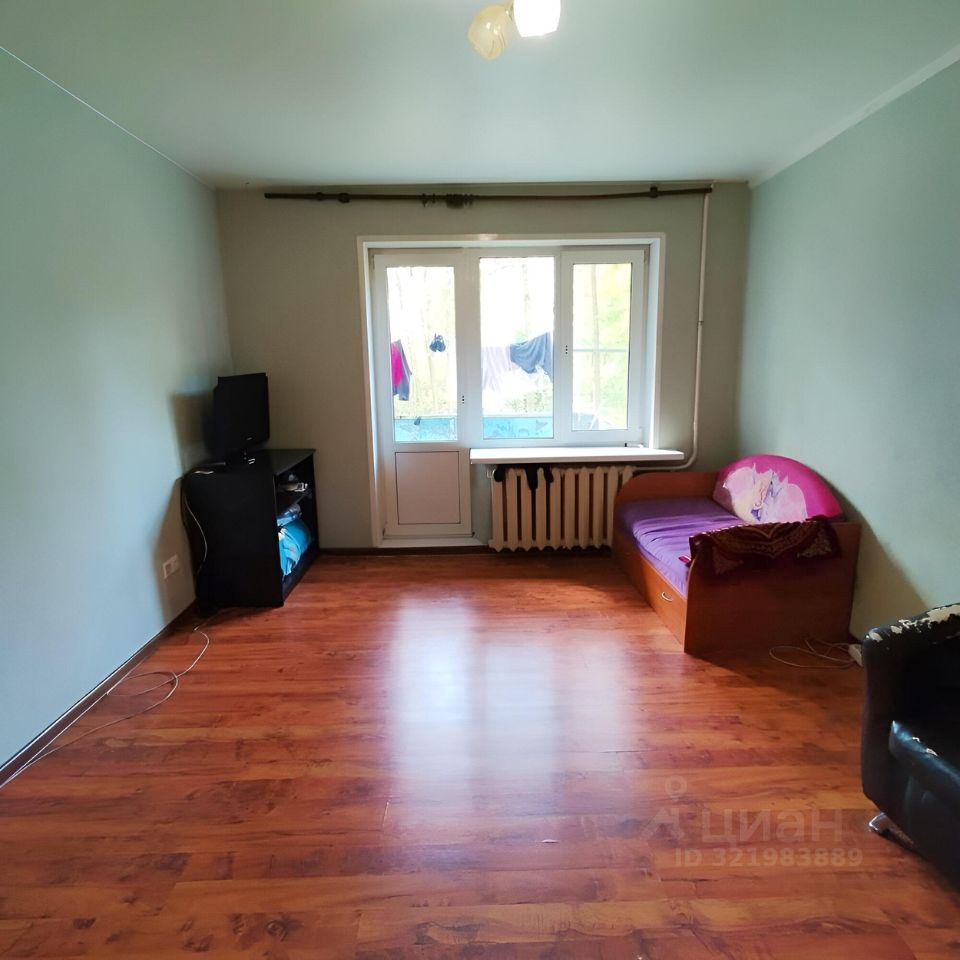 Продажа 1-комн квартиры на вторичном рынке Дедовск г., улица 1-я Волоколамская, 60к1