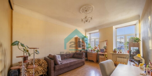 3-комн квартира Заозёрная улица,  д. 4