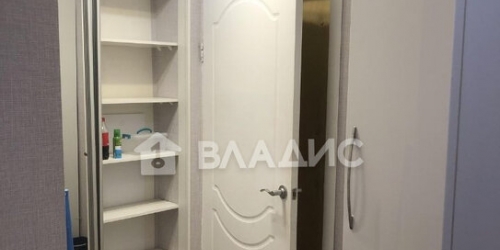 1-комн квартира улица Довженко,  д. 6