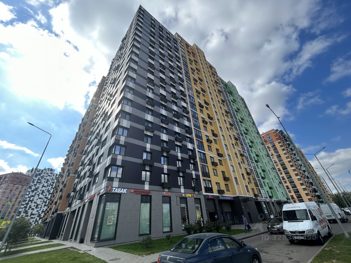 Продажа 1-комн квартиры на вторичном рынке Производственная улица, 19Ак2