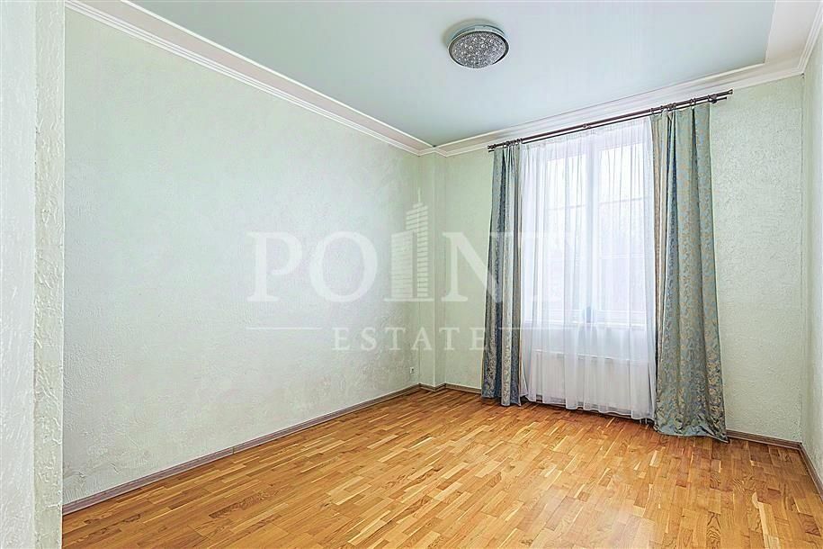 Продажа 5-комн квартиры на вторичном рынке Береговая улица, 4к10