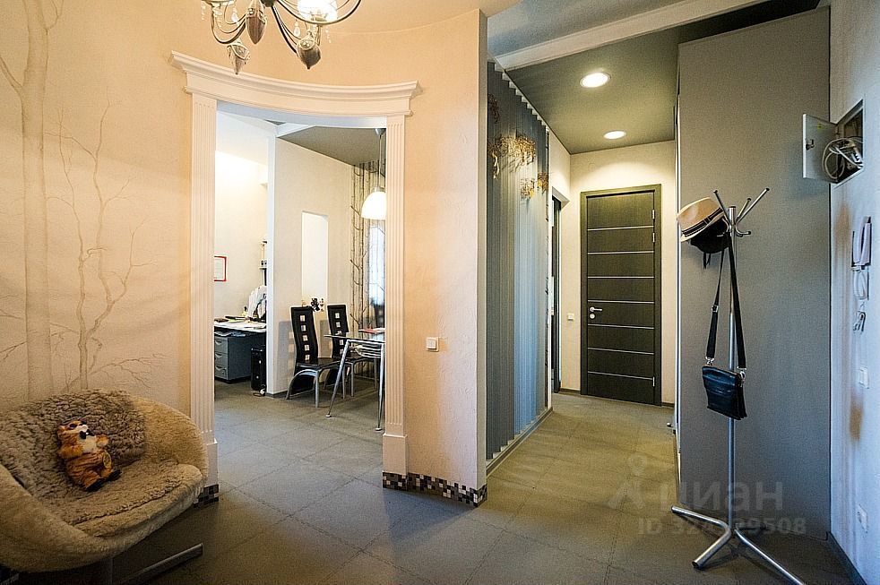 Продажа 2-комн квартиры на вторичном рынке Сызранская улица, 18