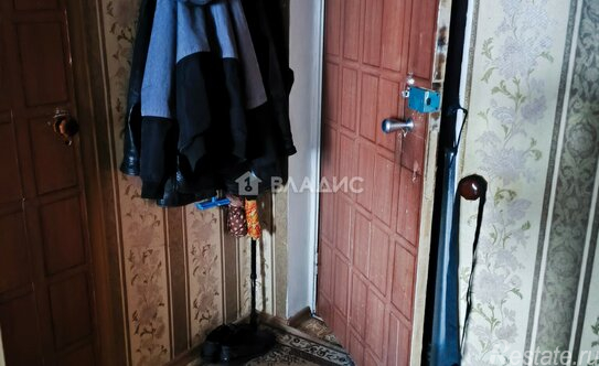 Продажа 1-комн квартиры на вторичном рынке улица Зои и Александра Космодемьянских,  д. 18 к2