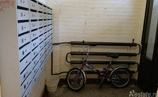 Продажа 1-комн квартиры на вторичном рынке Бассейная ул,  д. 85