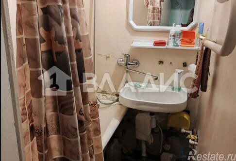 Продажа 3-комн квартиры на вторичном рынке Белорусская улица,  д. 26 к1