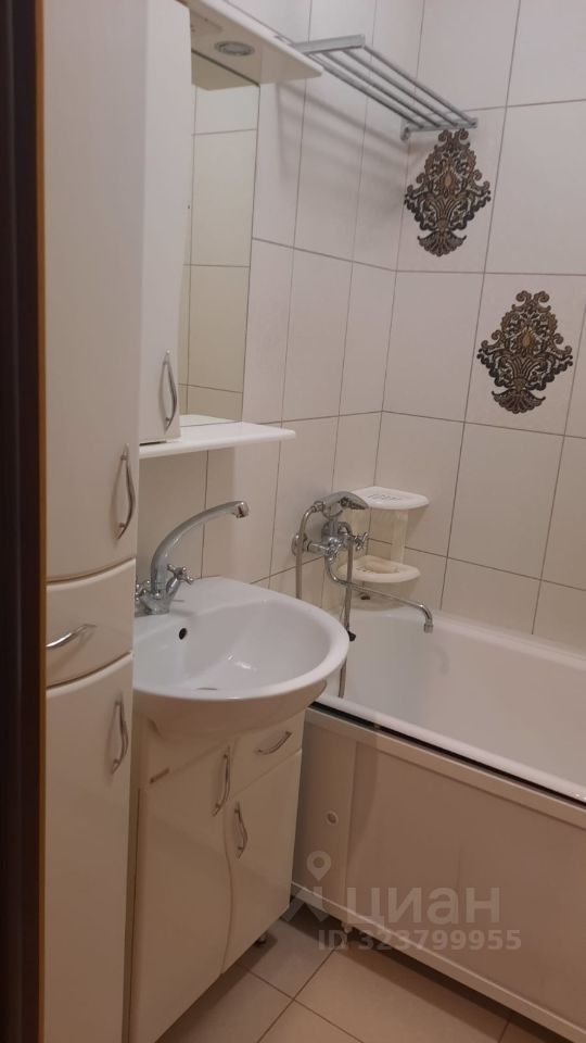 Аренда 1-комн квартиры на вторичном рынке Парашютная улица, 56к2