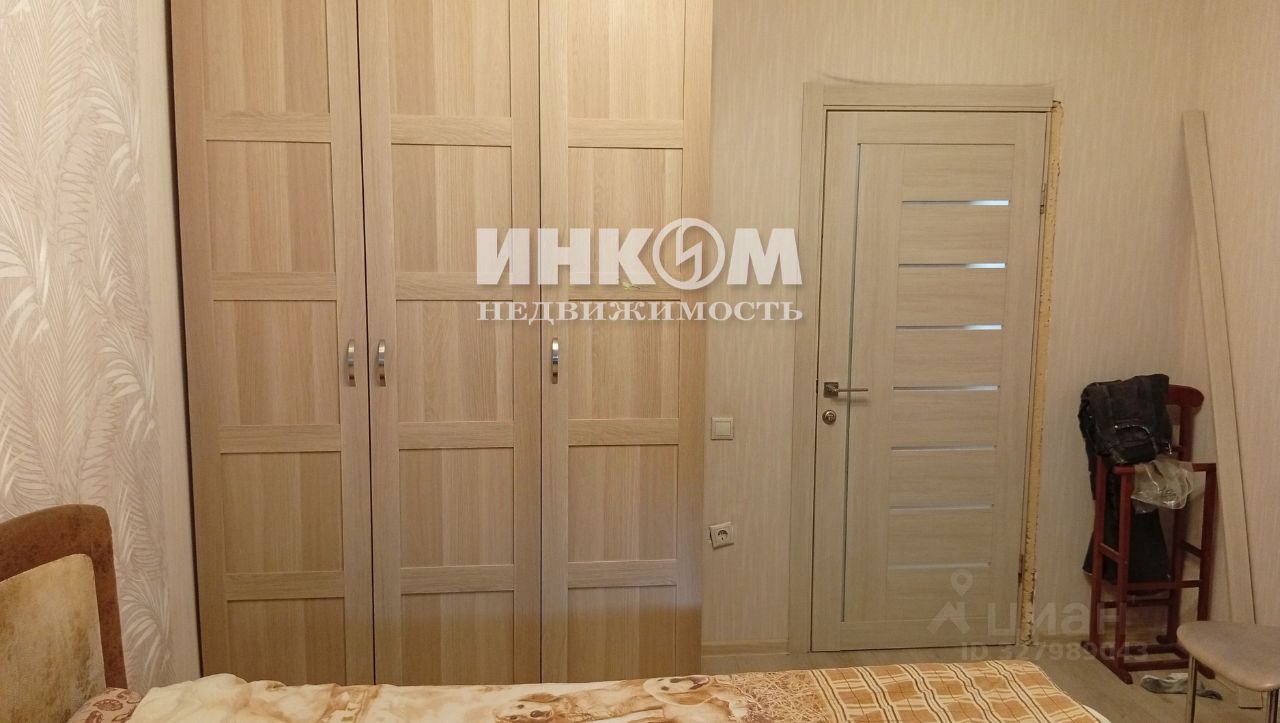 Продажа 3-комн квартиры на вторичном рынке Балашиха, улица Смельчак,  д. 17
