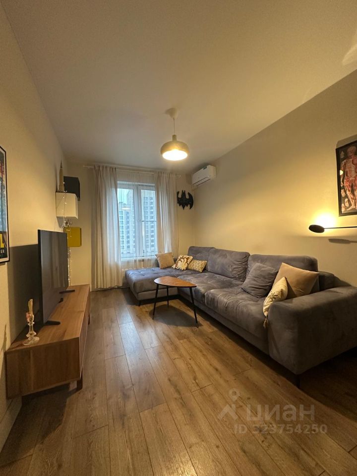 Продажа 2-комн квартиры на вторичном рынке Амурская улица, 1Ак4