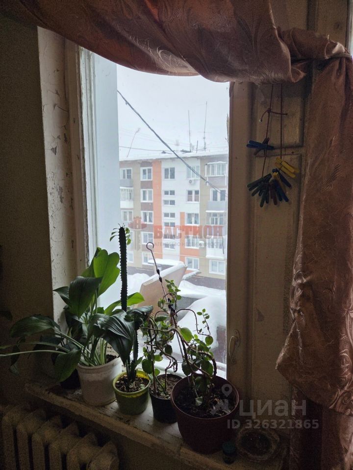 Продажа 1-комн квартиры на вторичном рынке Ногинск-9 мкр, с. Стромынь, улица Юбилейная,  д. 2