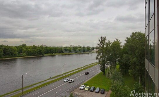 Продажа 1-комн квартиры на вторичном рынке Лиговский пр-кт,  д. 242