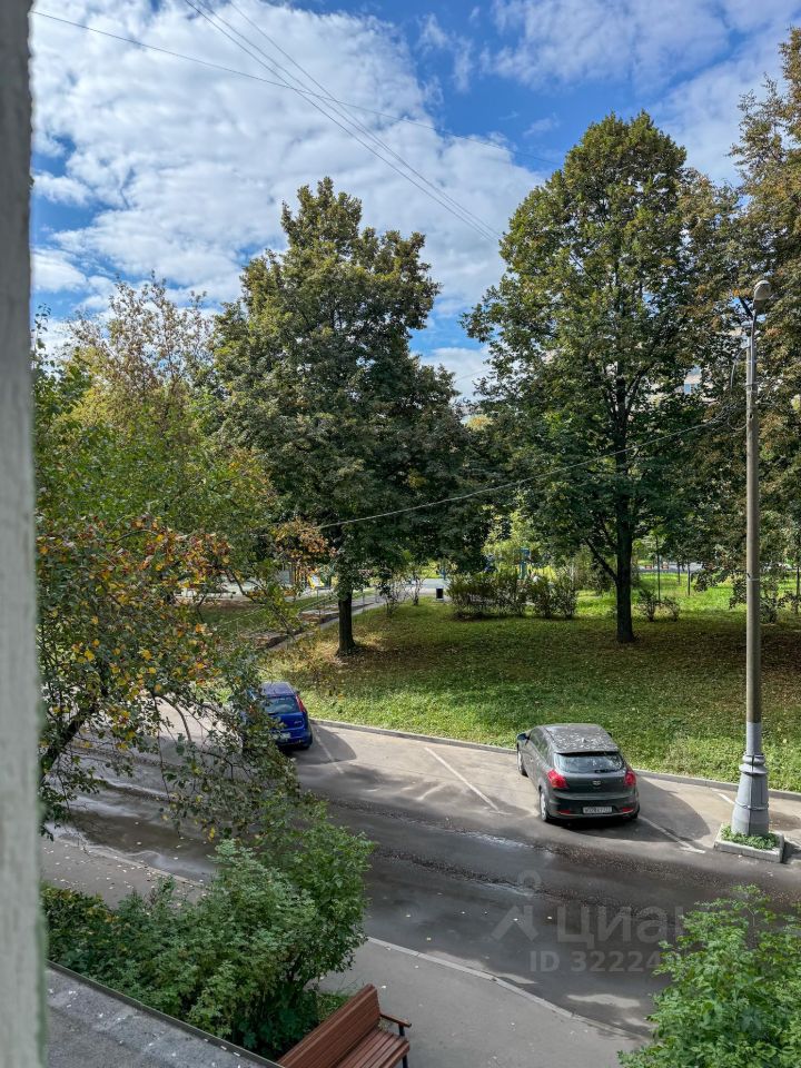 Продажа 2-комн квартиры на вторичном рынке Медынская улица, 14К1