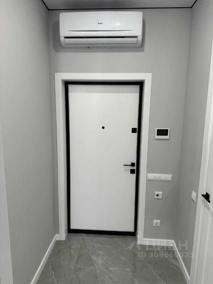 Аренда 2-комн квартиры на вторичном рынке Рублевское шоссе, 70к7