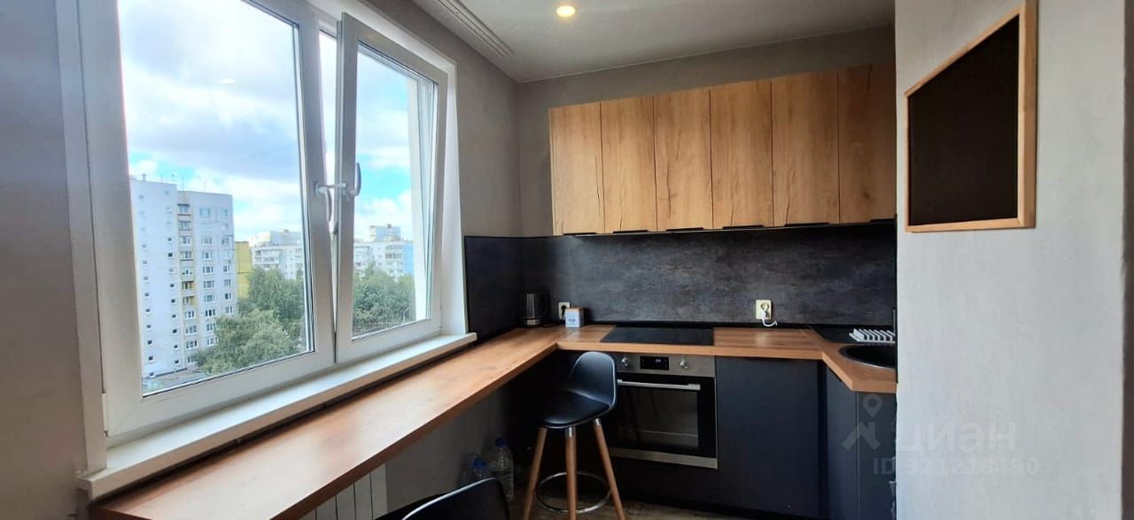 Аренда 1-комн квартиры на вторичном рынке улица Декабристов, 28К1