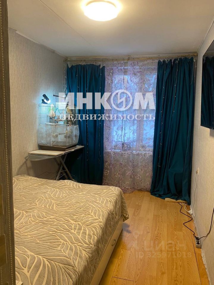 Продажа 2-комн квартиры на вторичном рынке улица Гришина, 23К2