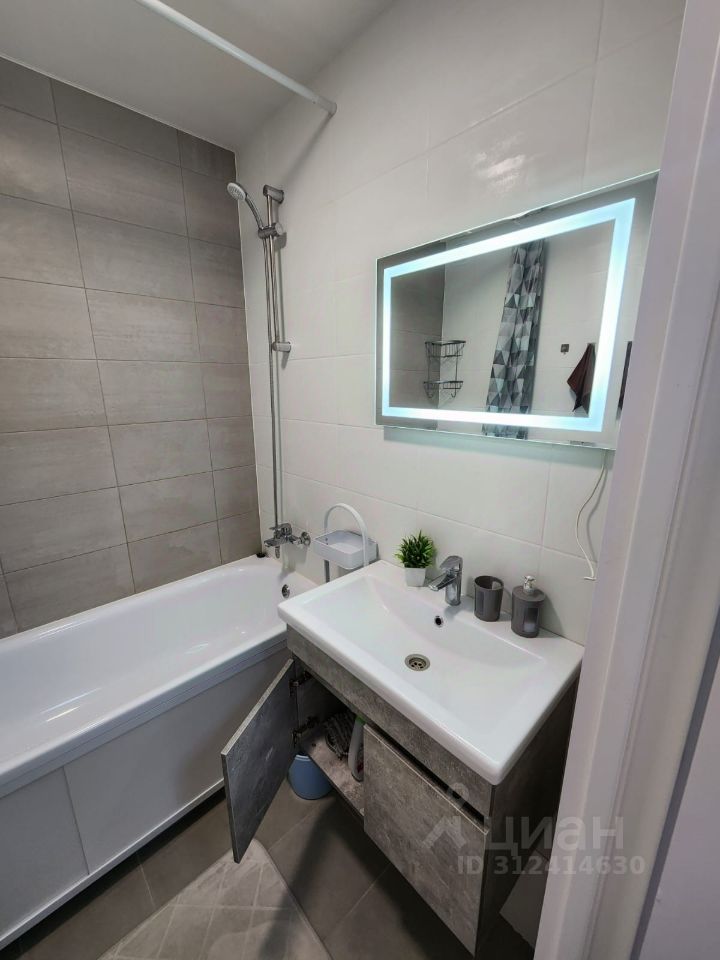 Аренда 1-комн квартиры на вторичном рынке д. Глухово, улица Романовская, 13