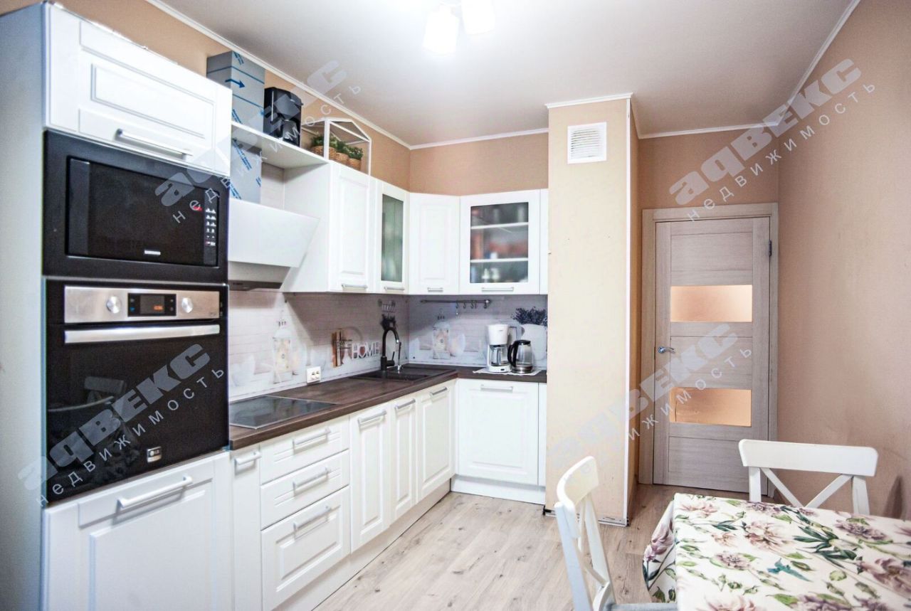 Продажа 1-комн квартиры на вторичном рынке проспект Маршала Блюхера, 7к2