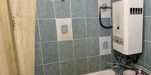 4-комн квартира пос. Металлострой, улица Максима Горького, 5/10