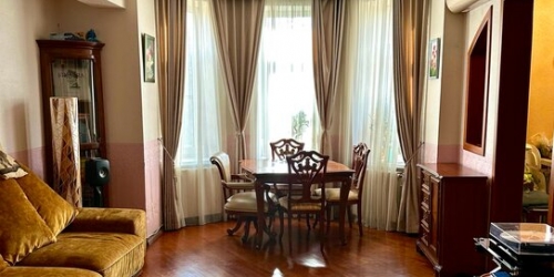 2-комн квартира улица Космонавта Волкова,  д. 7