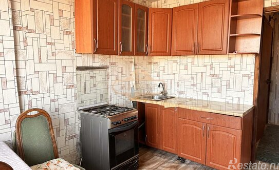 Продажа 2-комн квартиры на вторичном рынке Большеохтинский пр-кт,  д. 14