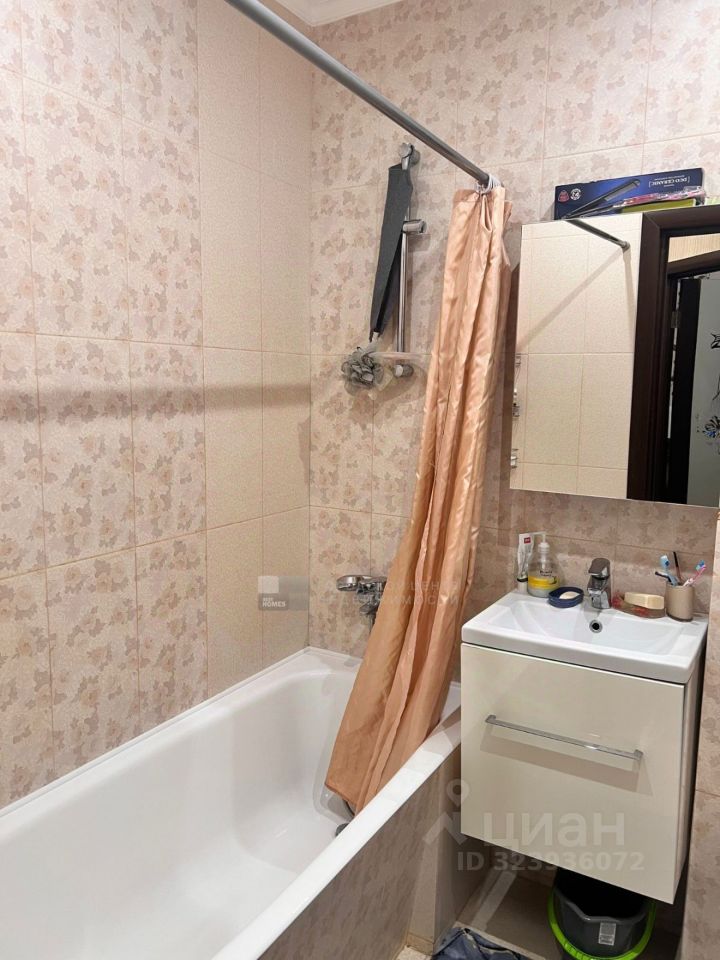 Продажа 1-комн квартиры на вторичном рынке пос. Горки-10, 33к1