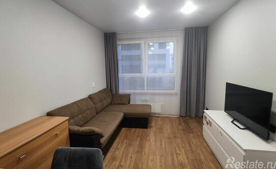 Продажа 1-комн квартиры на вторичном рынке Планерная улица