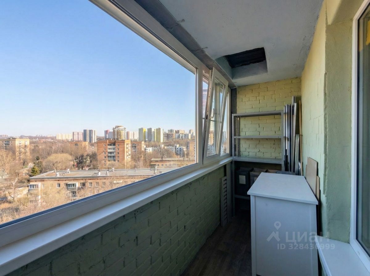 Продажа 2-комн квартиры на вторичном рынке Химки, улица Кудрявцева, 4