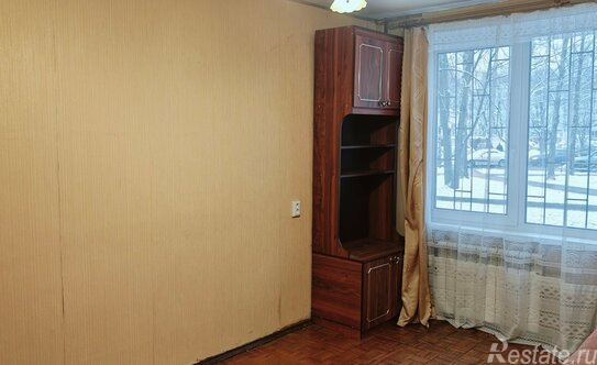 Продажа 1-комн квартиры на вторичном рынке Тимуровская улица,  д. 10 к1