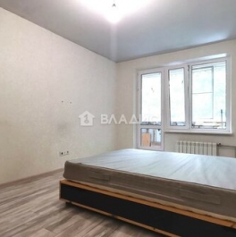 Продажа 2-комн квартиры на вторичном рынке ул Снайперская,  д. 4