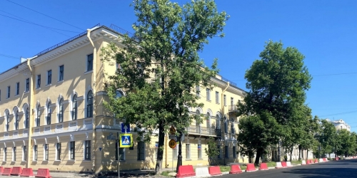 2-комн квартира Кронштадт г., Ленина пр.,  д. 49
