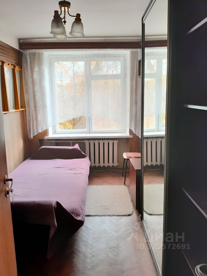 Аренда 3-комн квартиры на вторичном рынке улица Замшина, 38