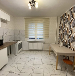 Аренда 2-комн квартиры на вторичном рынке Яхтенная ул. ,  д. 22,  к. 2