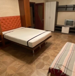 Аренда 1-комн квартиры на вторичном рынке Полимерная улица,  д. 5