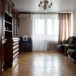 Продажа 2-комн квартиры на вторичном рынке улица Яблочкова,  д. 43Б