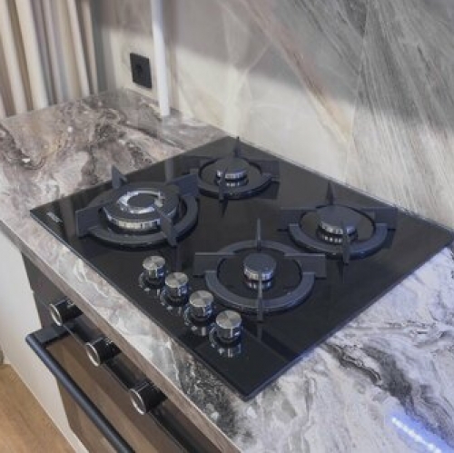 3-комн квартира ул Ильюшина,  д. 11