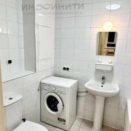 Продажа 2-комн квартиры на вторичном рынке Одинцовский городской округ, Рябиновая улица,  д. 3 к1