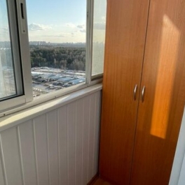 Продажа 2-комн квартиры на вторичном рынке улица Барышиха,  д. 44