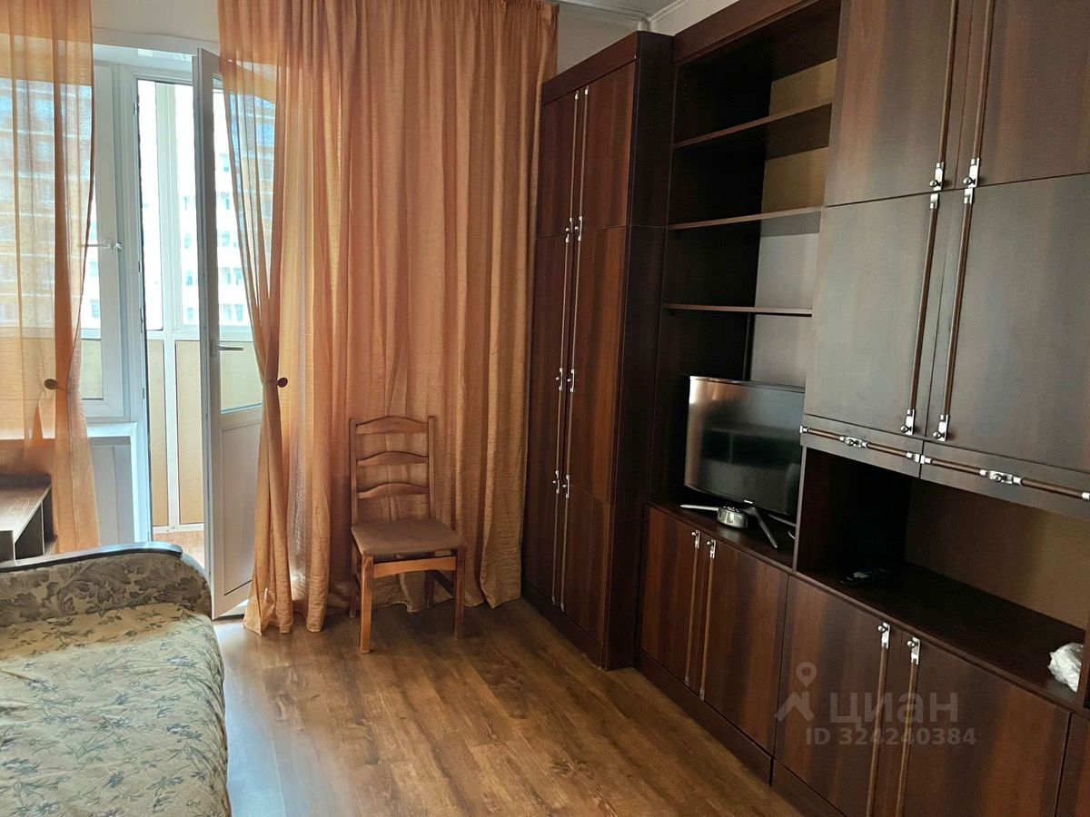 Аренда 1-комн квартиры на вторичном рынке Зенино ЖК Самолет мкр, Люберцы, улица Вертолетная, 14к2