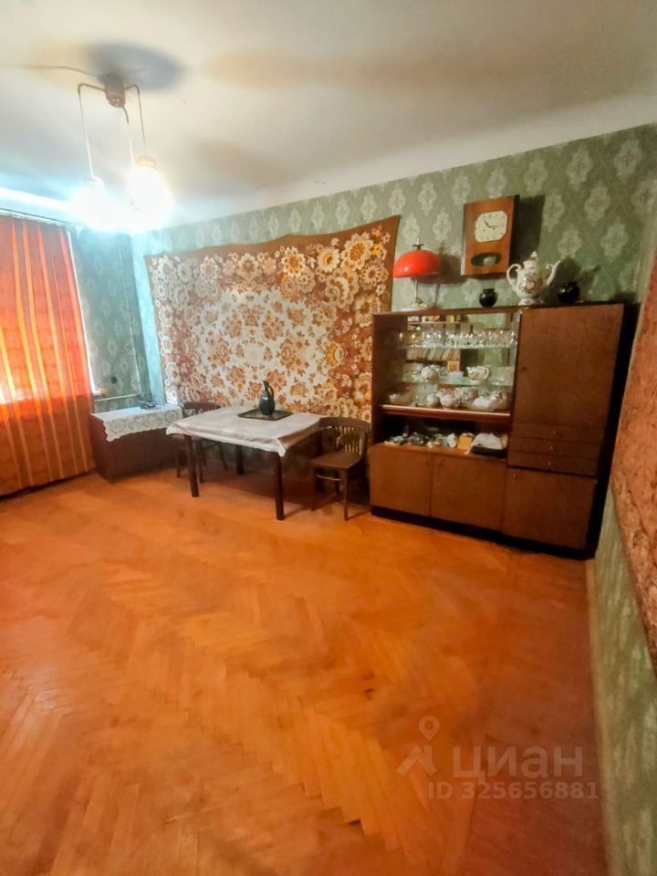 Продажа 2-комн квартиры на вторичном рынке Домодедово, улица Текстильщиков, 19А