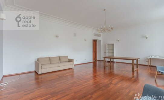 Продажа 6-комн квартиры на вторичном рынке Варсонофьевский переулок,  д. 4