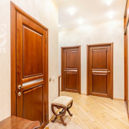 Продажа 4-комн квартиры на вторичном рынке улица Пырьева,  д. 2