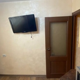 Продажа 2-комн квартиры на вторичном рынке Беловежская улица,  д. 57