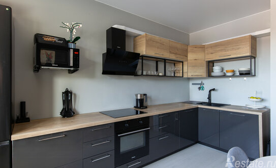 Продажа 2-комн квартиры на вторичном рынке Средний пр-кт,  д. 87,  к. 5