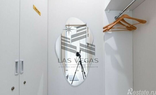 Аренда 2-комн квартиры на вторичном рынке Морская Б. ул,  д. 7