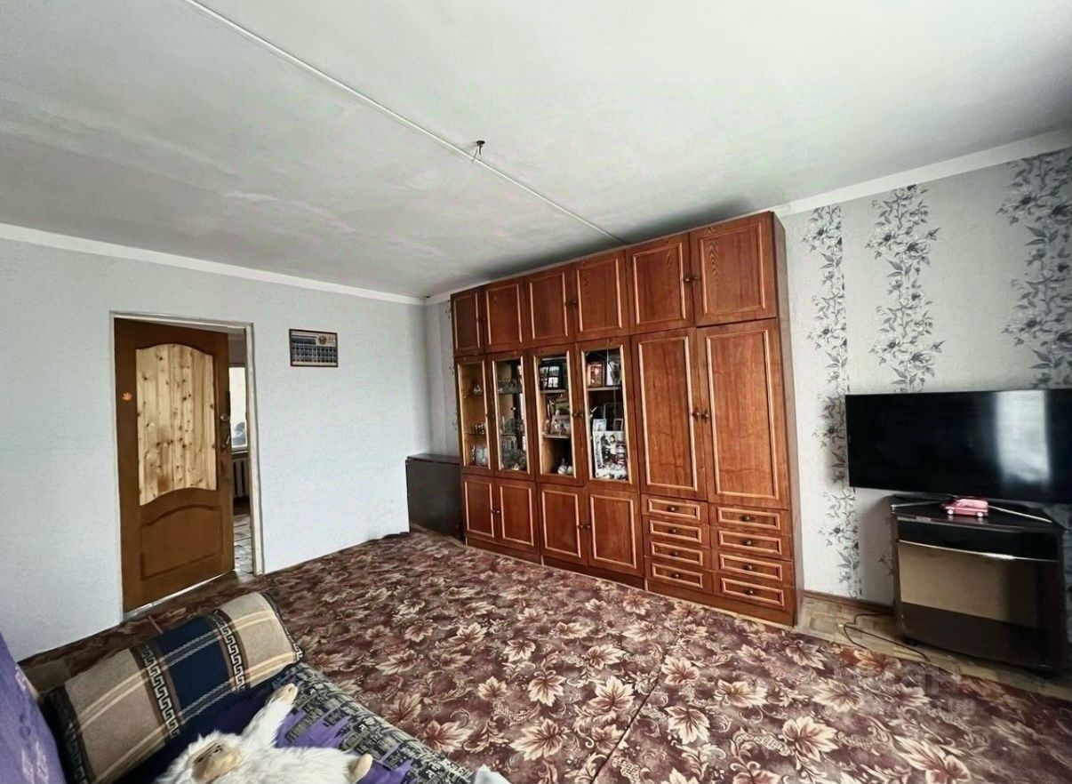 Продажа 4-комн квартиры на вторичном рынке Ивантеевка, улица Дзержинского, 2
