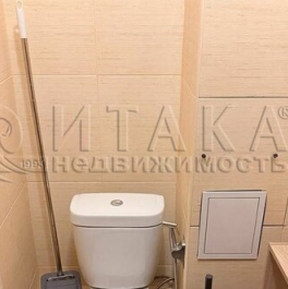 Продажа 2-комн квартиры на вторичном рынке Дунайский пр-кт,  д. 28,  к. 2