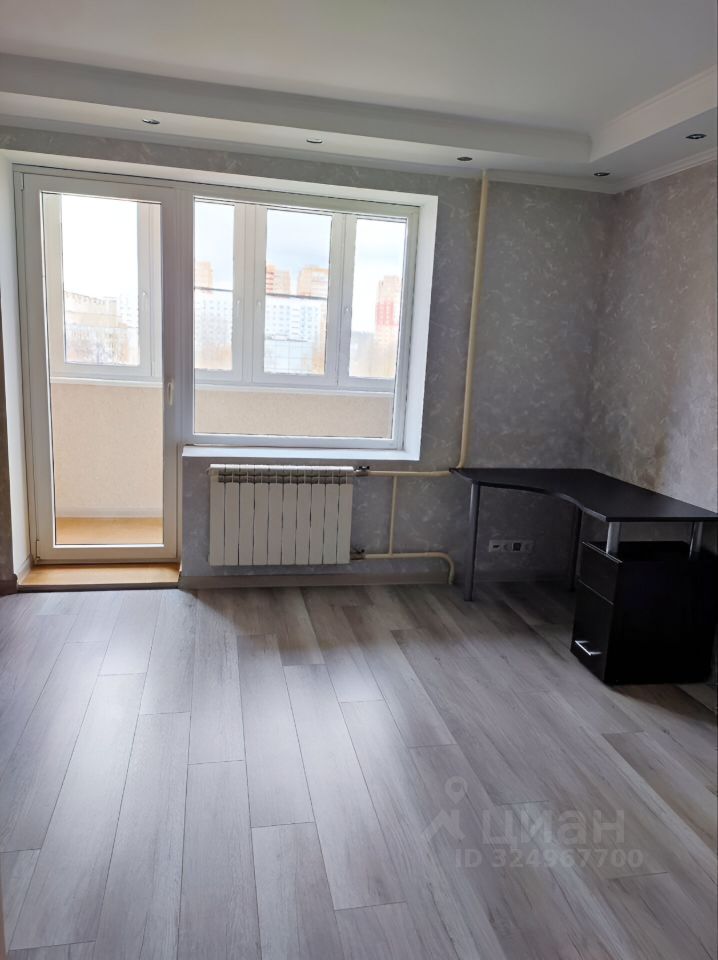 Продажа 1-комн квартиры на вторичном рынке Нахабино пгт, улица Институтская, 13к3