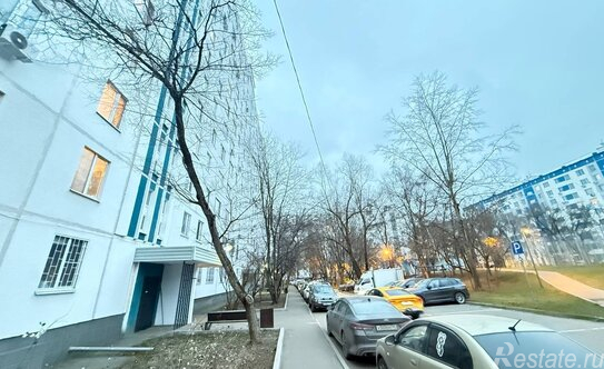 Продажа 2-комн квартиры на вторичном рынке проезд Шокальского,  д. 12Б