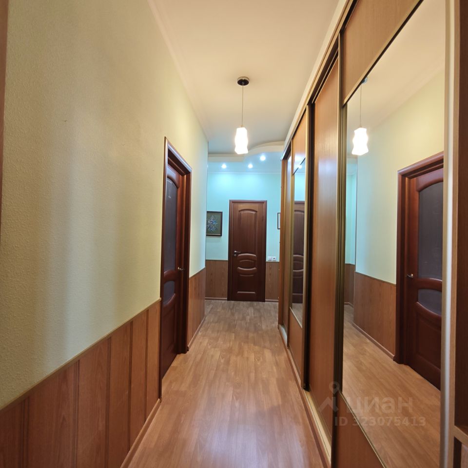 Продажа 3-комн квартиры на вторичном рынке Малаховка пгт, улица Кирова, 4