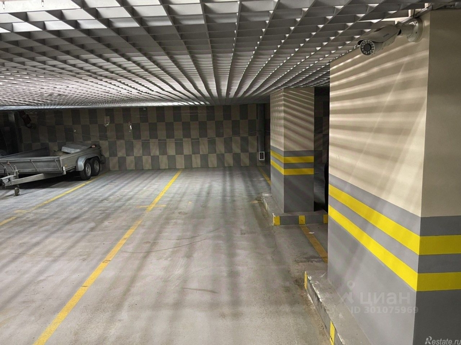 Аренда гаража Новоясеневский проспект,  д. 9